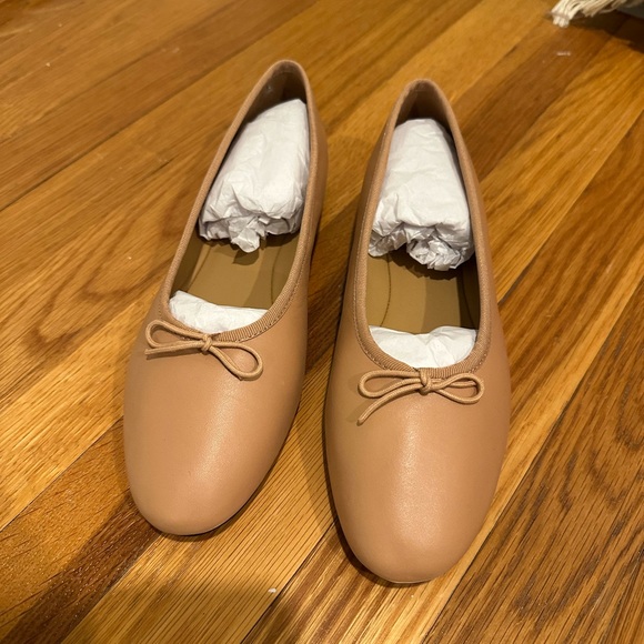 Madewell April Ballet flat in warm sand - Picture 3 of 5